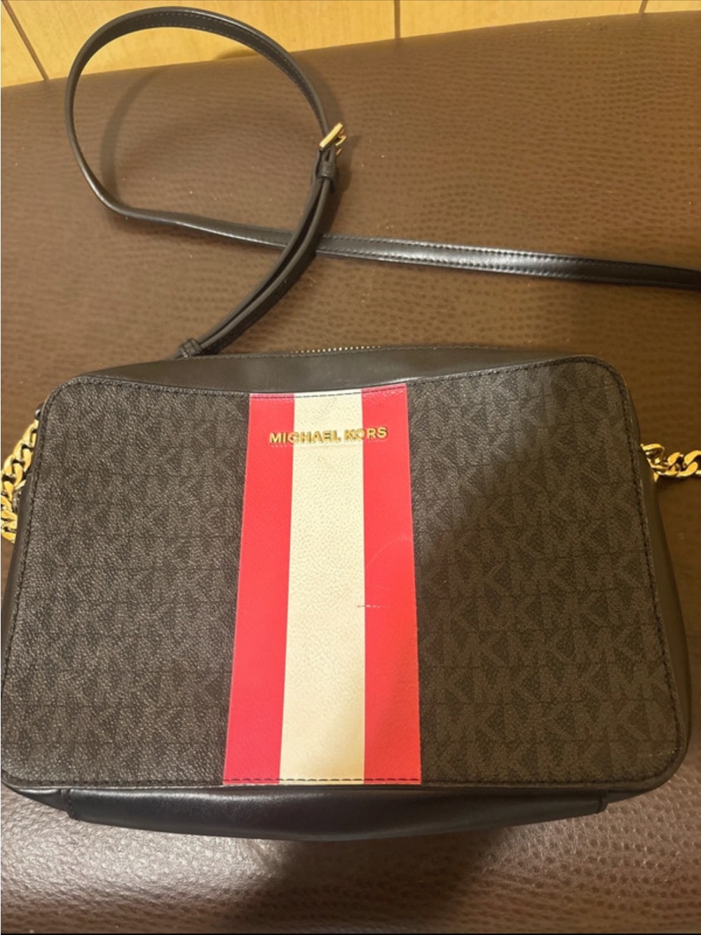 Michael Kors crossbody purse